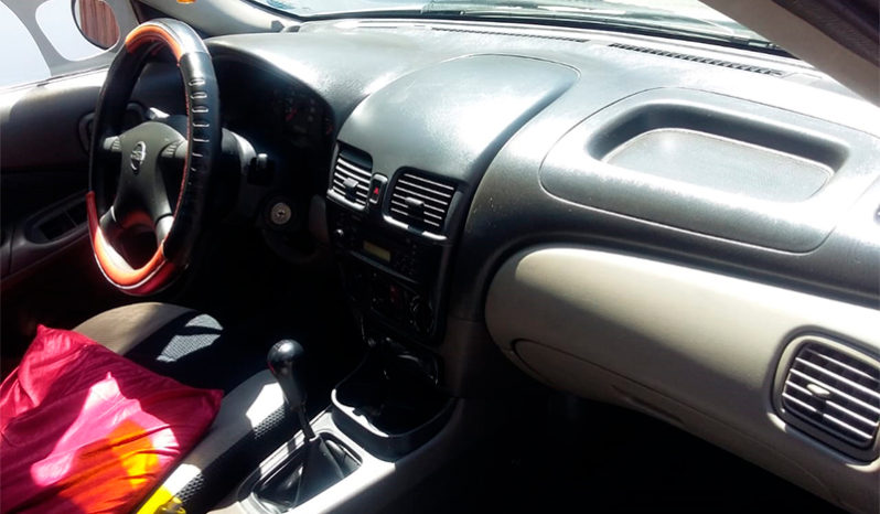 Usado Nissan Sentra 2004 lleno